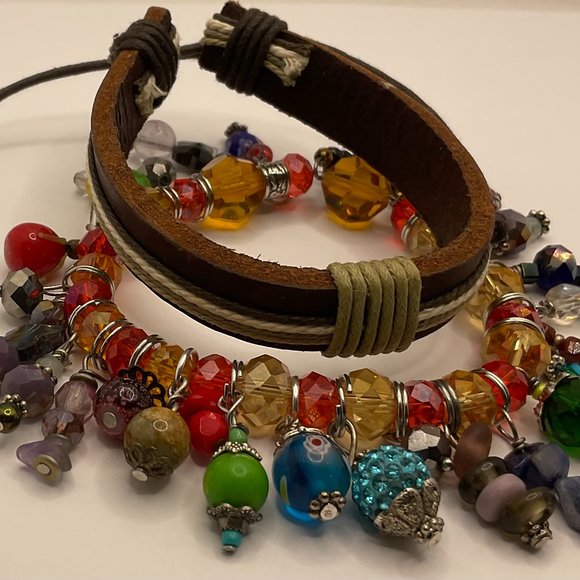 dangle bracelets - Picture 2 of 4